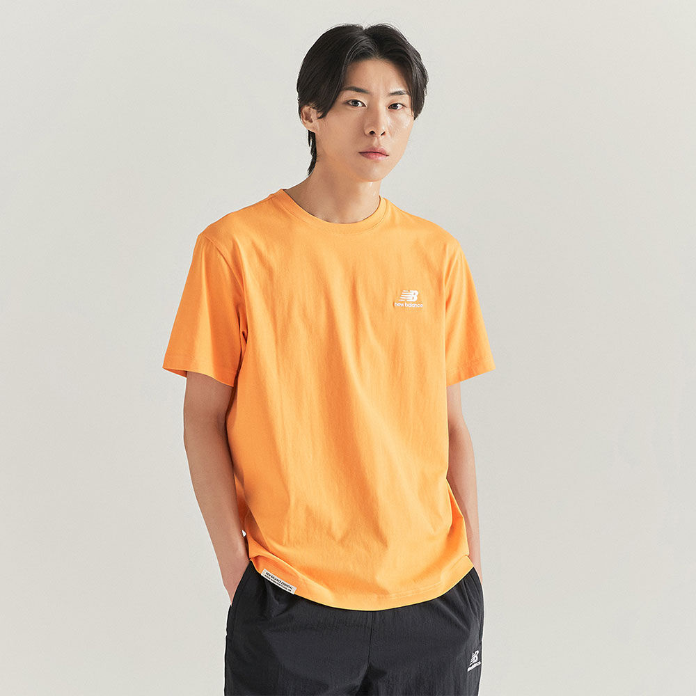 韓國NEW BALANCE-UNI Essential Small Logo Short Sleeve Tee (ORANGE)